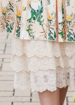 Lace skirt extender