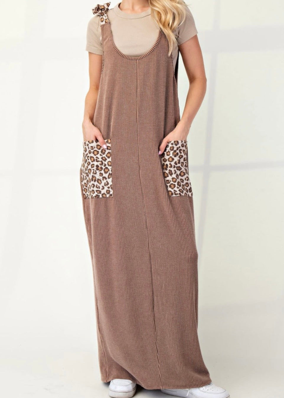 Overall dress